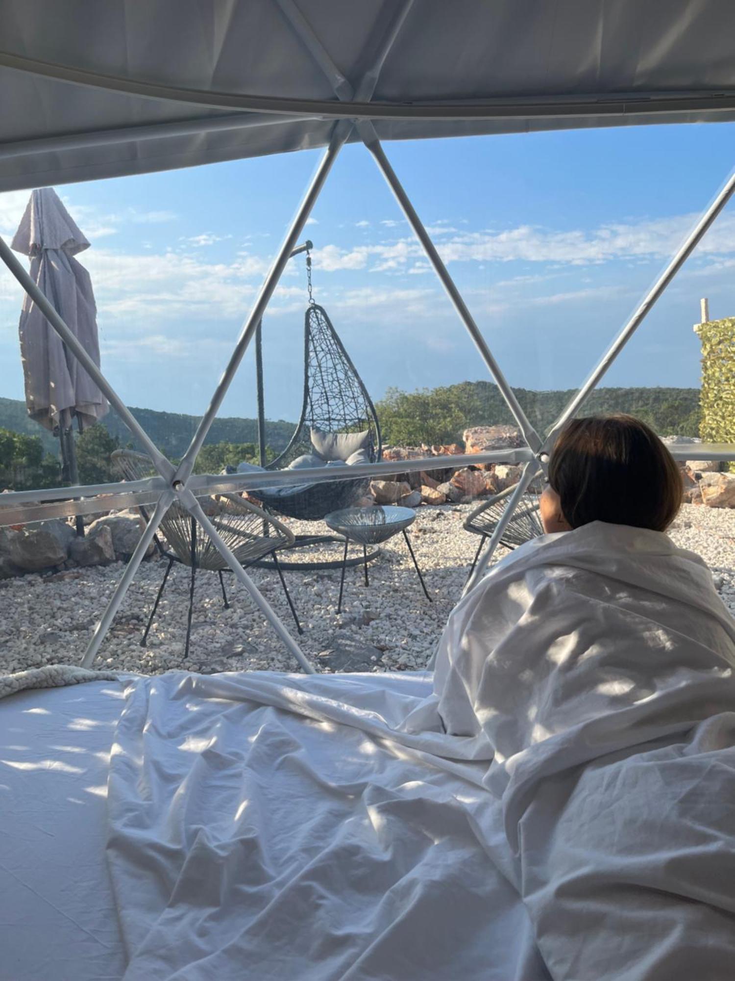 Glamping Peninsula Lustica Rose Villa Tivat Exterior photo